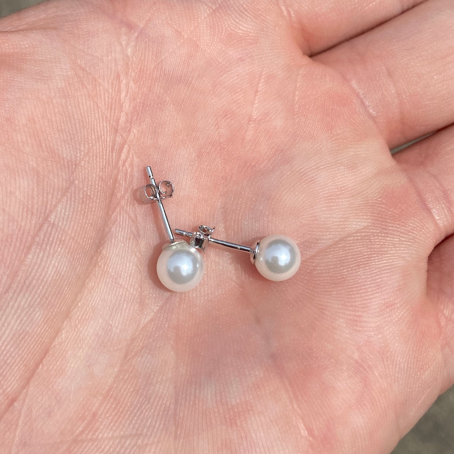 6mm Synthetic Pearl Studs