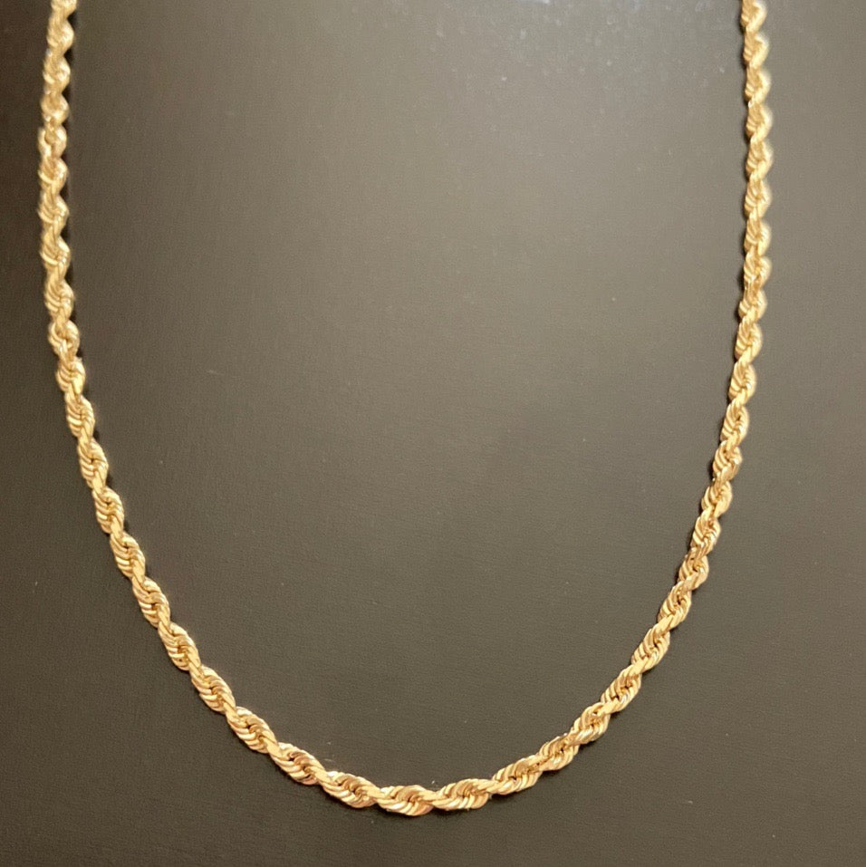 Gold 2024 Chain Gold Rope 18in 2mm and Pendant Set